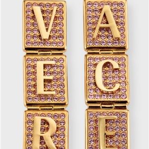 ‼️‼️SOLD‼️‼️Versace linear tile earrings
Logo lettering and crystal made Italy